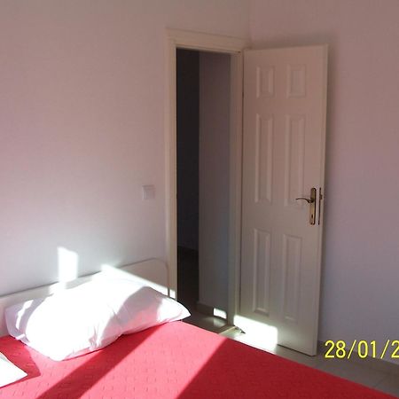 Apartments Perdijic Nemira Omiš Kültér fotó