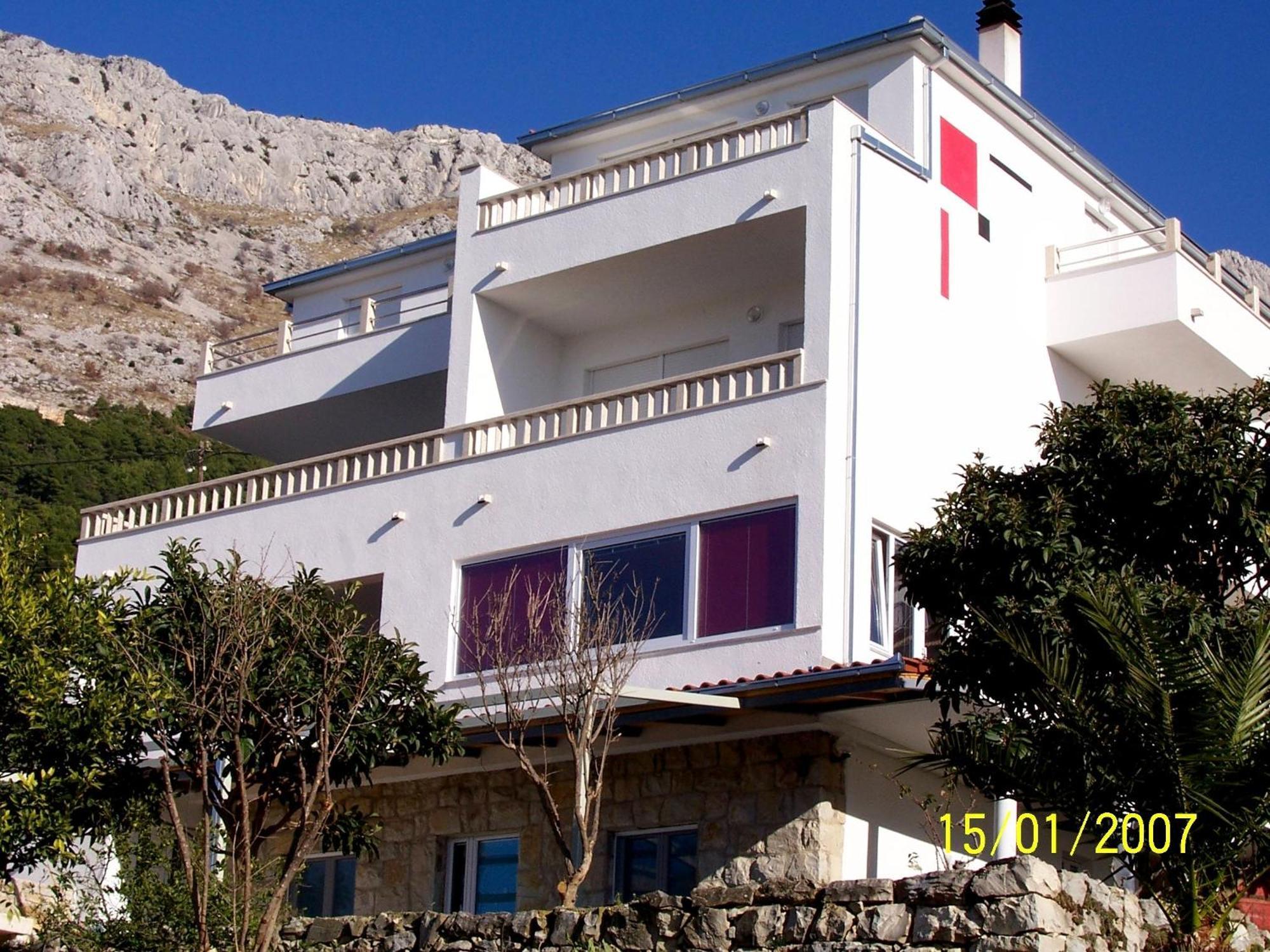 Apartments Perdijic Nemira Omiš Kültér fotó