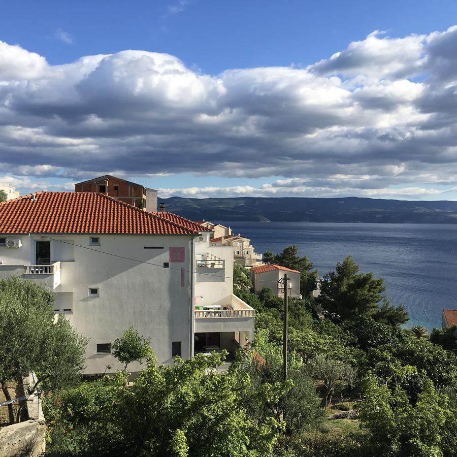 Apartments Perdijic Nemira Omiš Kültér fotó
